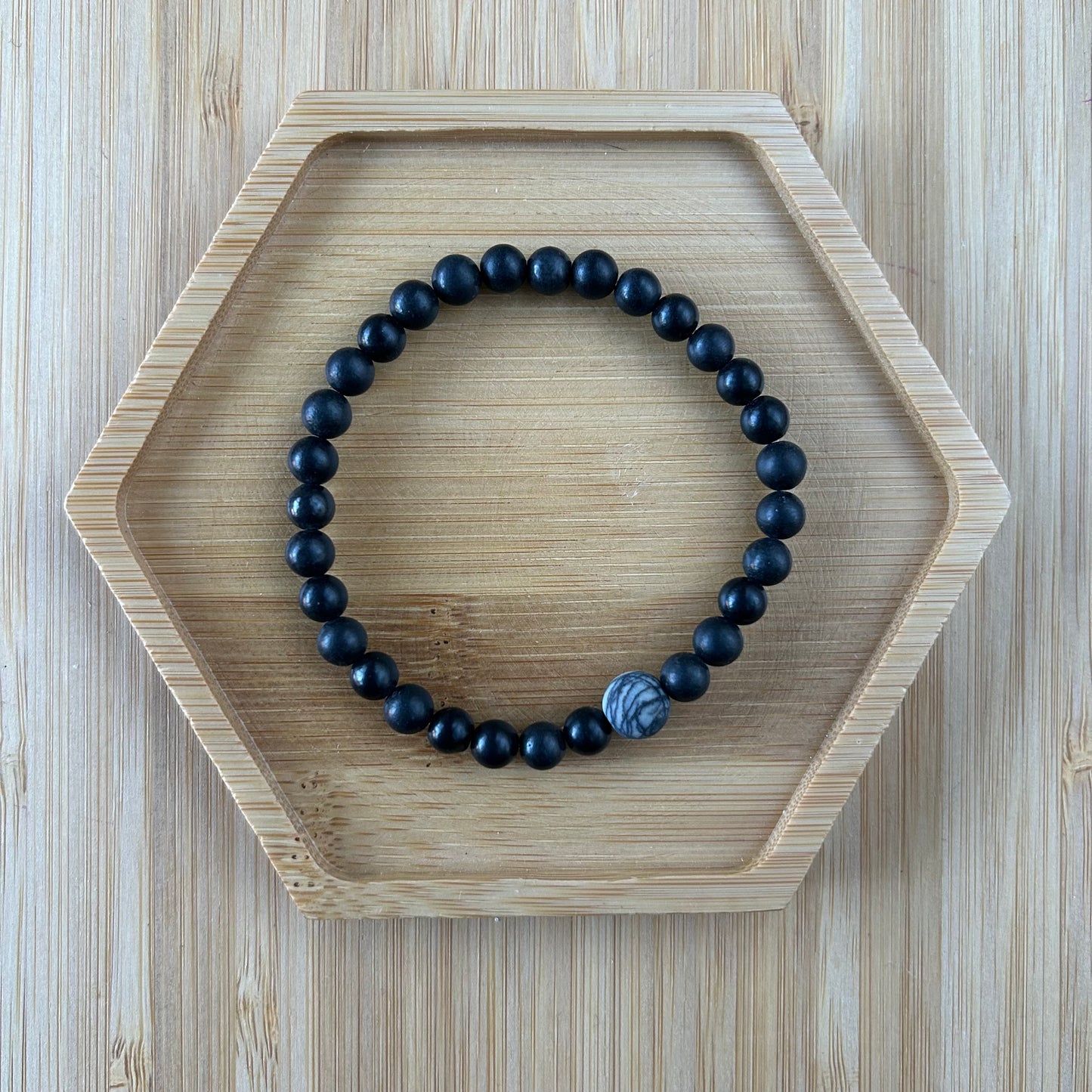 Shungite Mālā